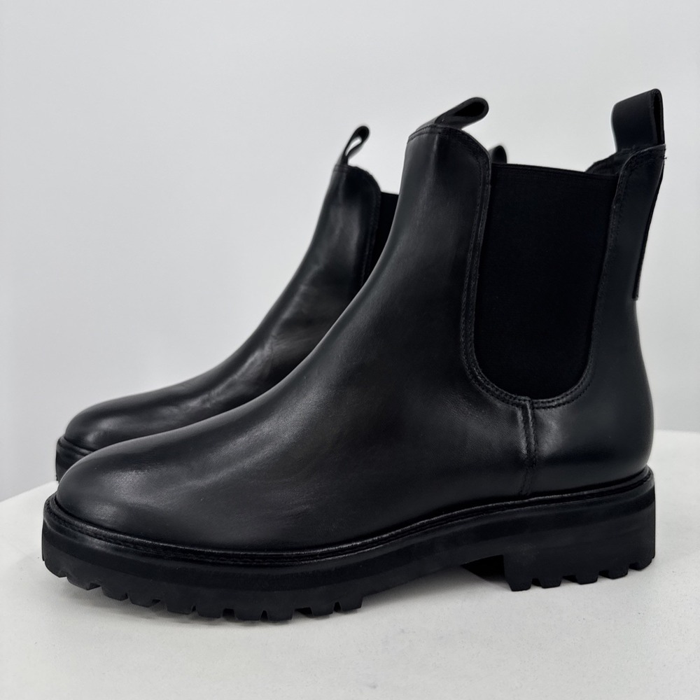 Everlane The Lug Chelsea Boot in Black sz 10.5 Women's Leather Ankle Chunky Sole